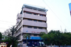 HOTEL CENTER POINT
